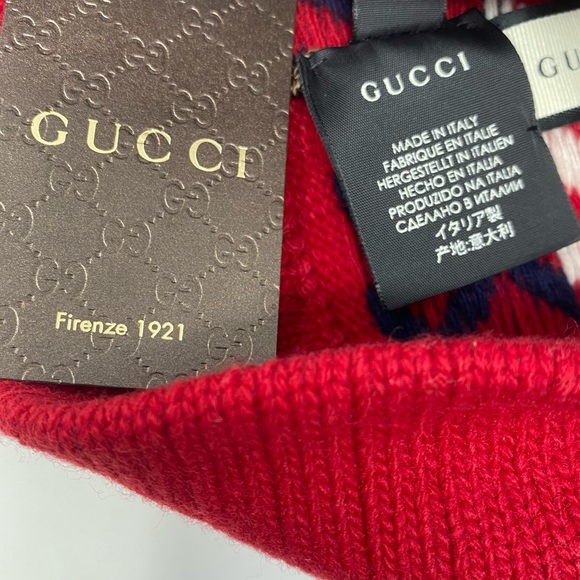 GUCCI Wool Zigzag Beanie Hat Red Size M 22cm - Picture 9 of 10